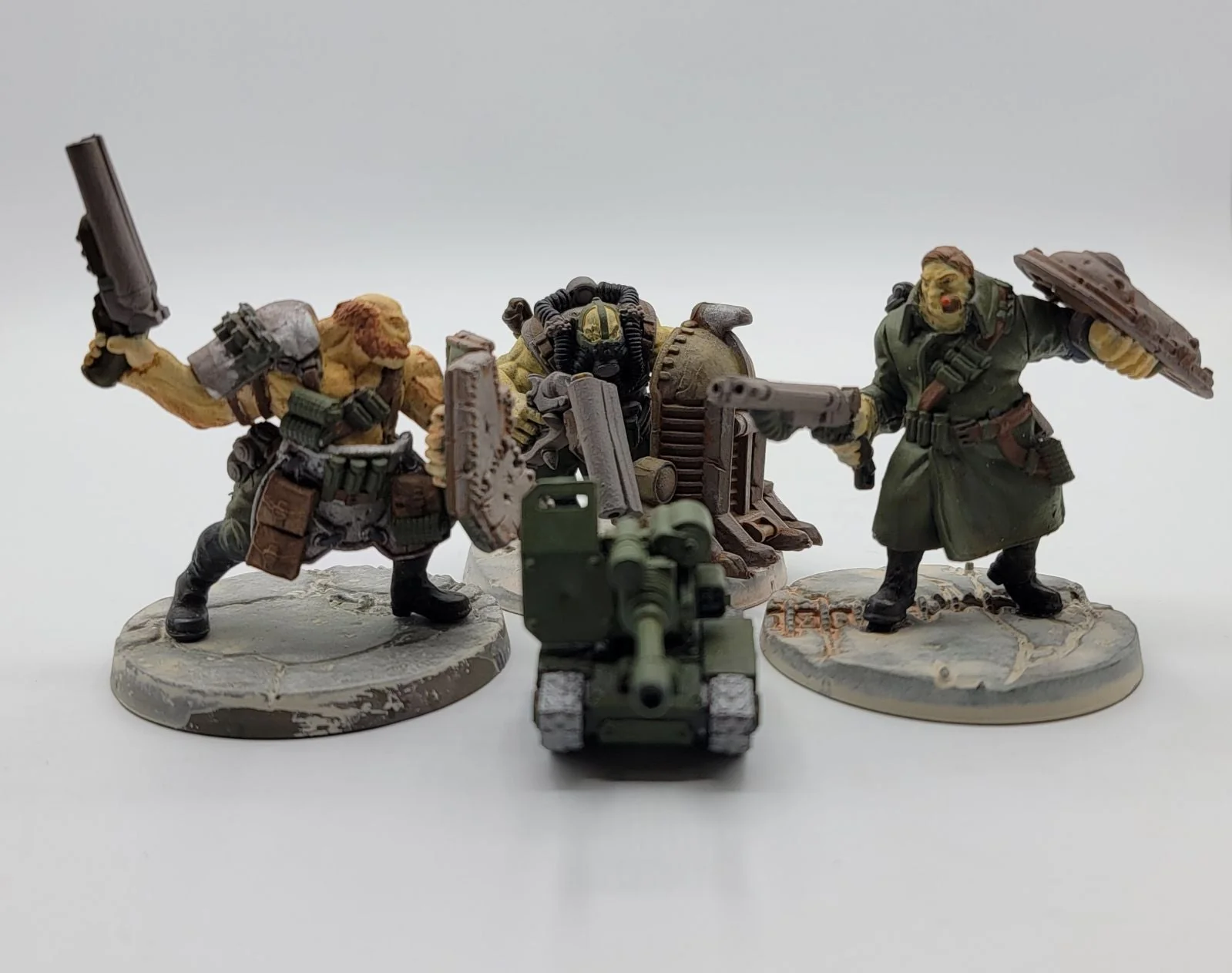 Micro-Mark Basic Color Acrylic Airbrush Paint Set - Image 10