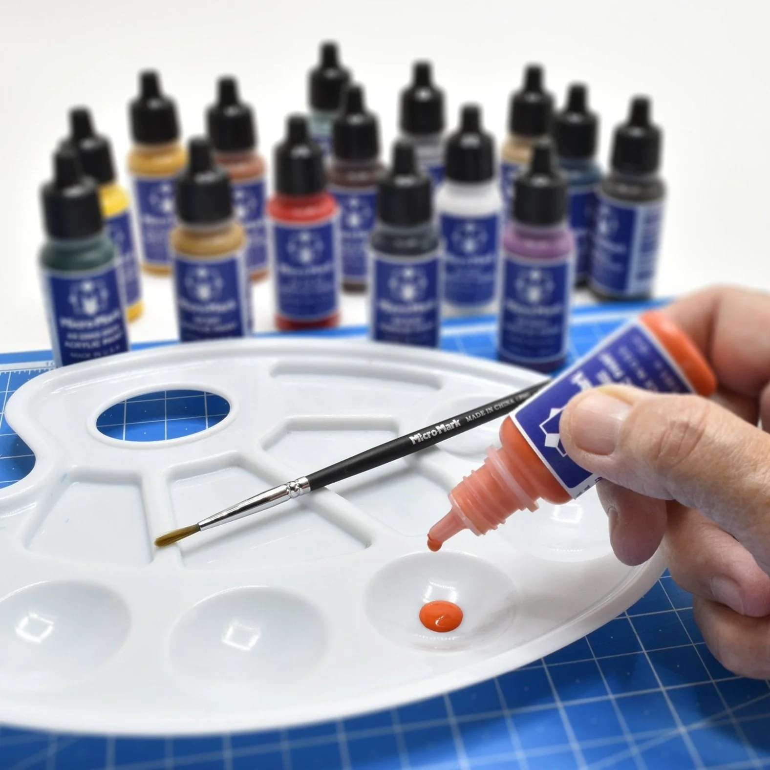 Micro-Mark Basic Color Acrylic Paint Set - Image 3