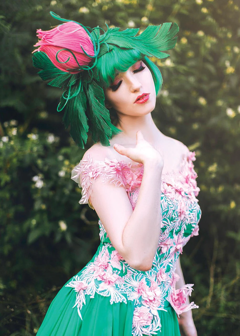 The Art of Extreme Wig Styling Book by Regan Cerato - Image 3